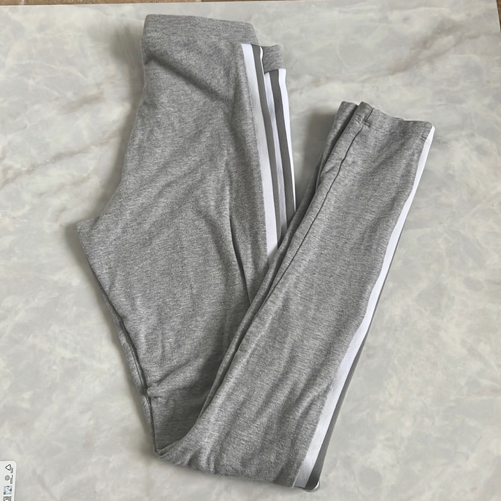 Adidas leggings